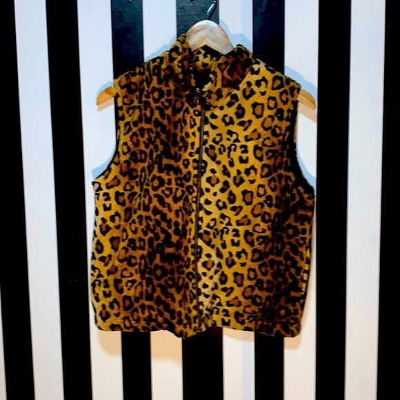 jrs.com Jackets & Blazers - Vintage Reversible Black/Leopard Print Winter Puffy Vest 90s y2k Aesthetic Small